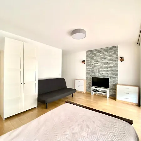 Apartamento K22 Komputerowa *