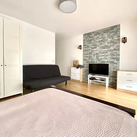 Apartamento K22 Komputerowa